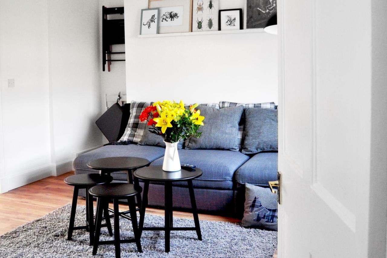 Apartamento Stylish Flat In 1860's Listed Building Edimburgo